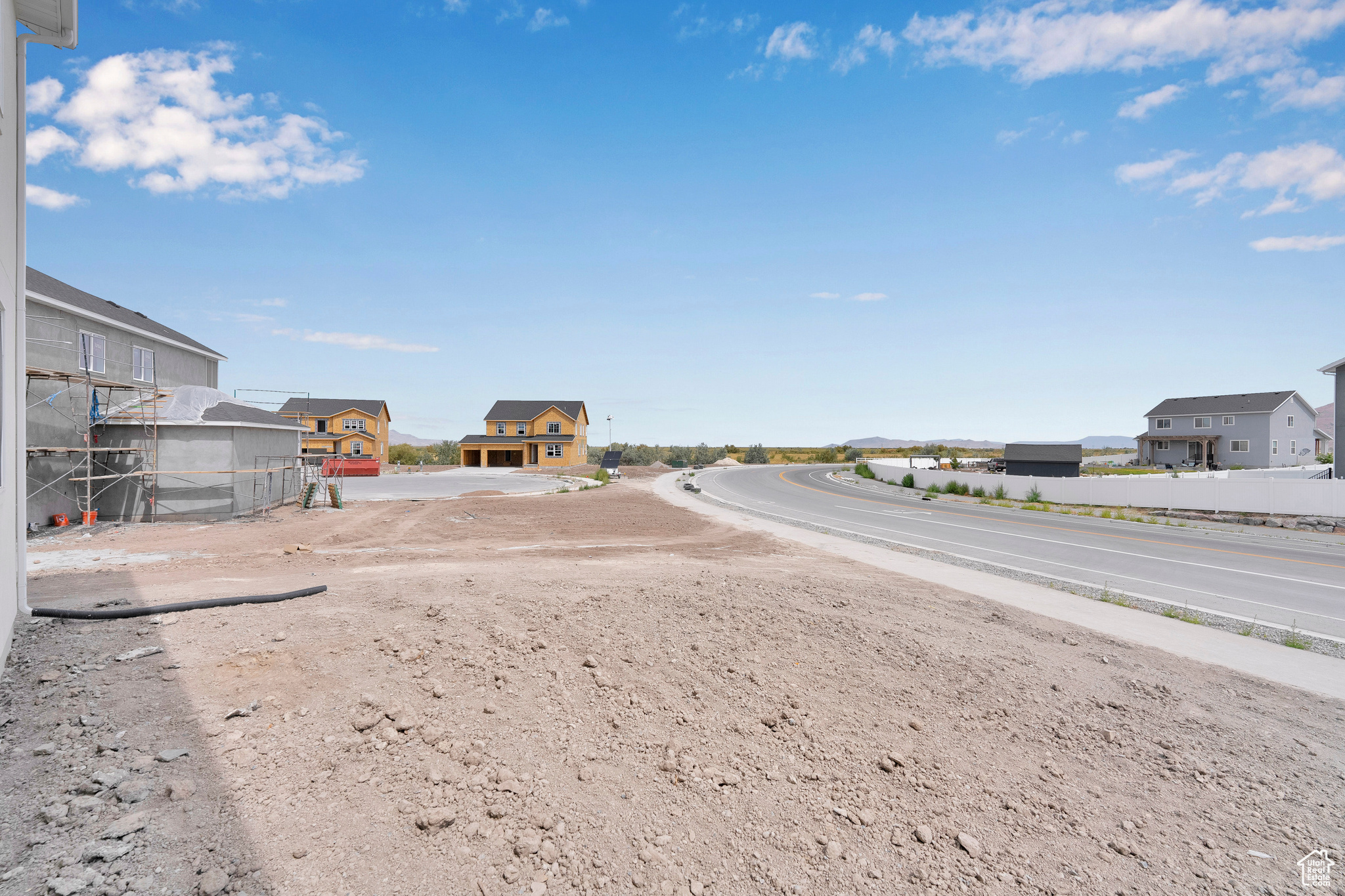 WILD HORSE RANCH - Residential