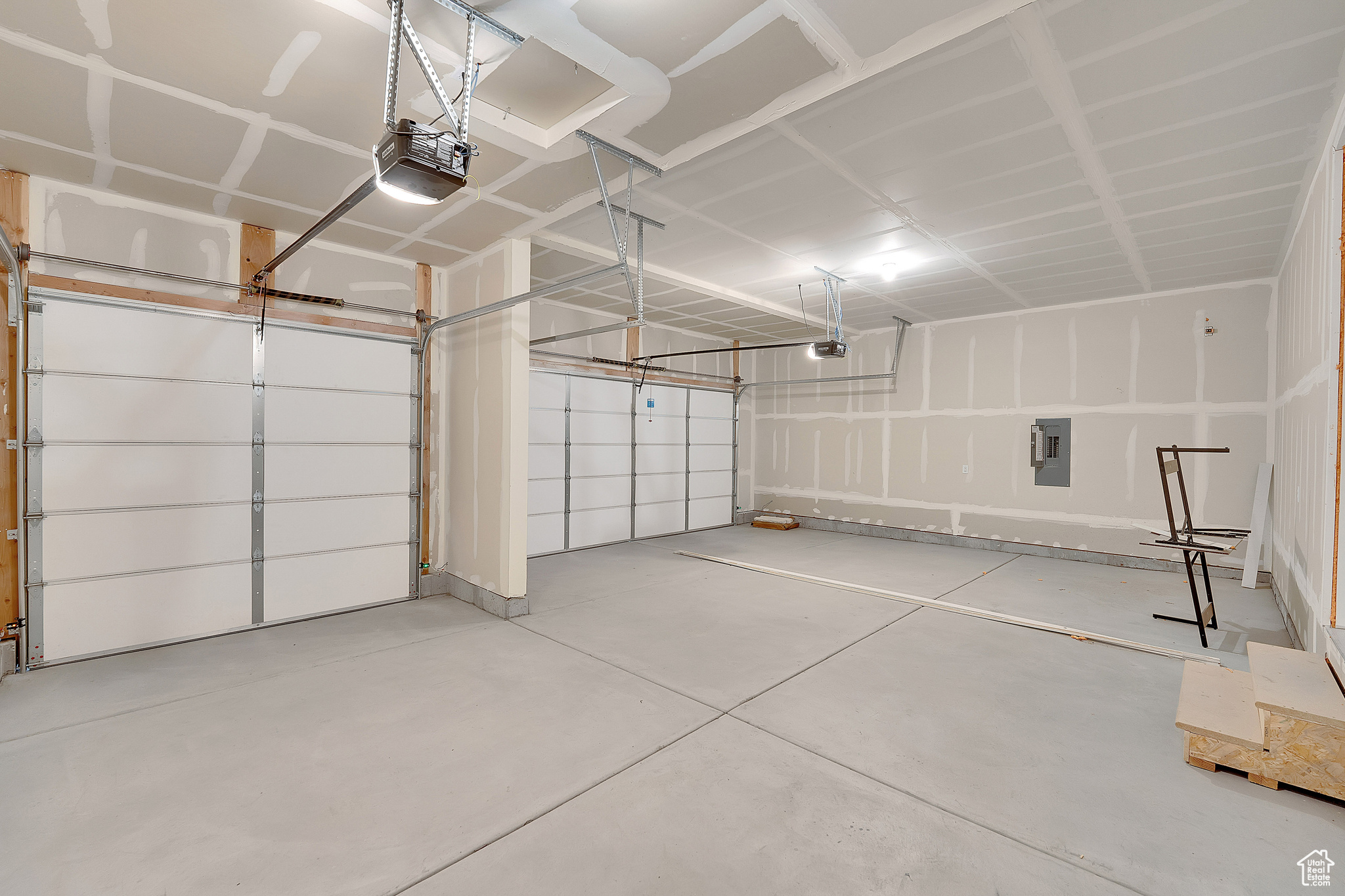 WILD HORSE RANCH - Residential