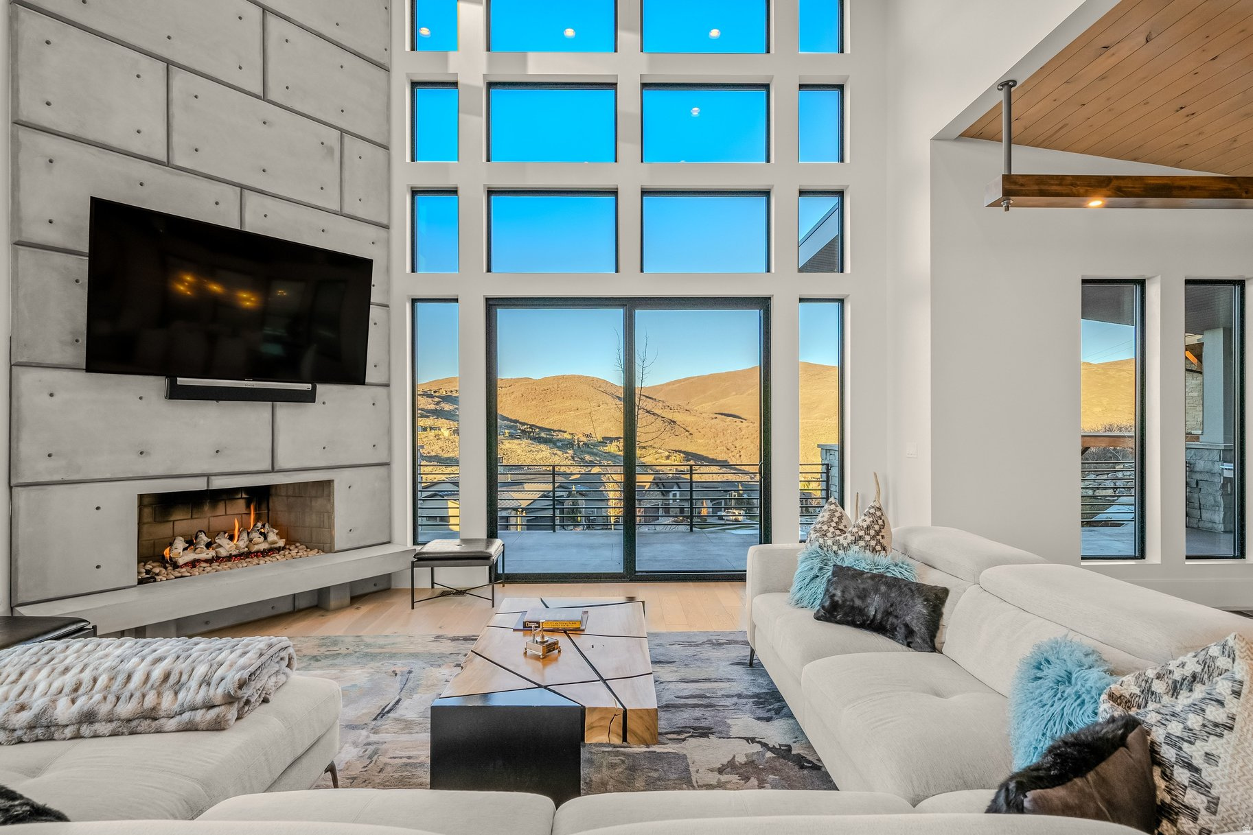 THE RETREAT AT JORDANELLE - Residential