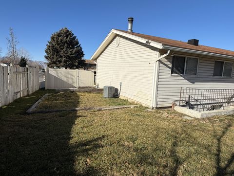 Tiny photo for 686 N 835 W, Orem, UT 84057 (MLS # 2129492)