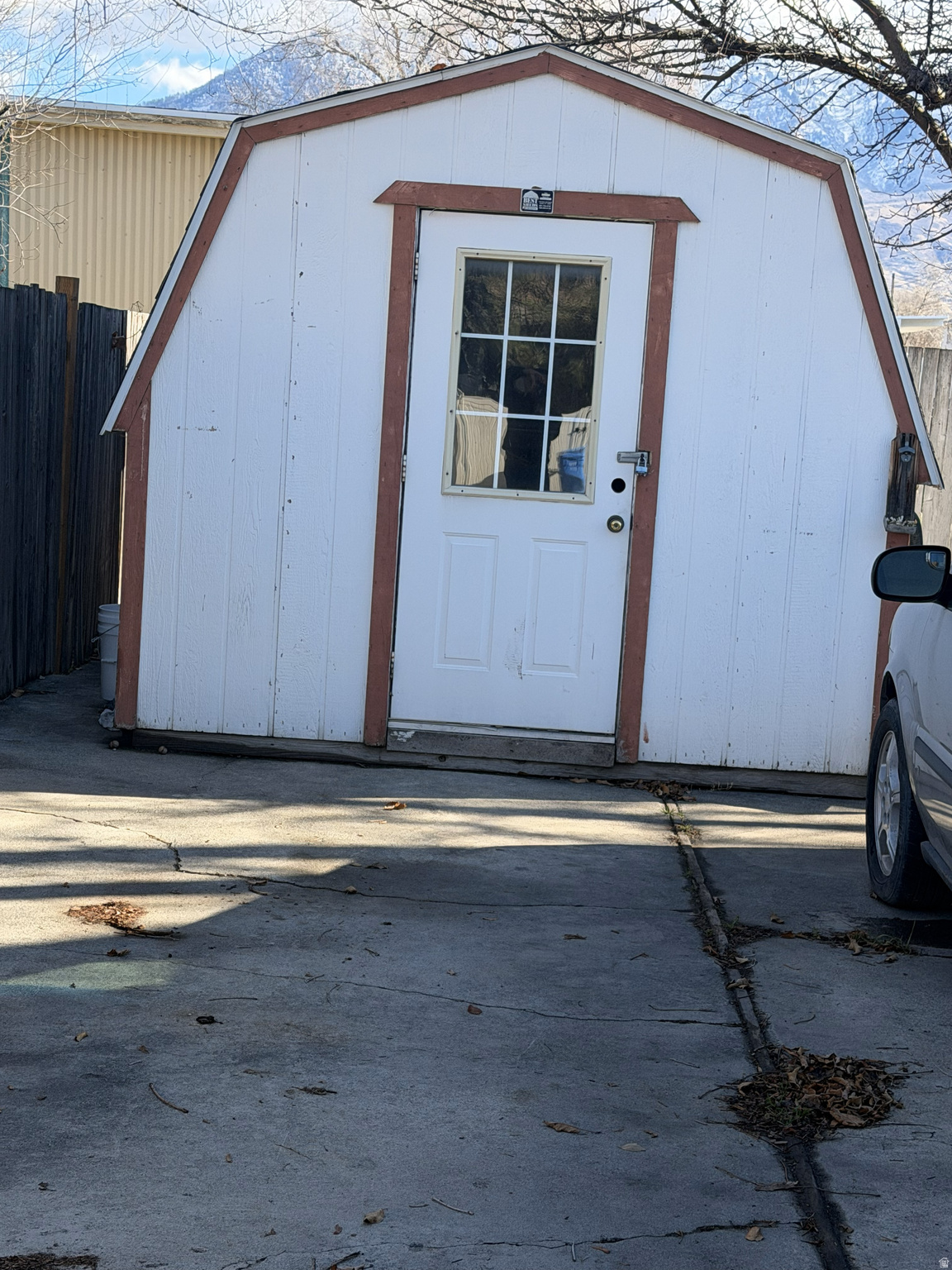 NORTHWOOD - Residential