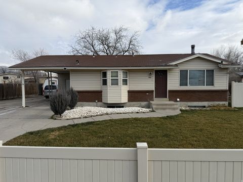 Tiny photo for 686 N 835 W, Orem, UT 84057 (MLS # 2129492)