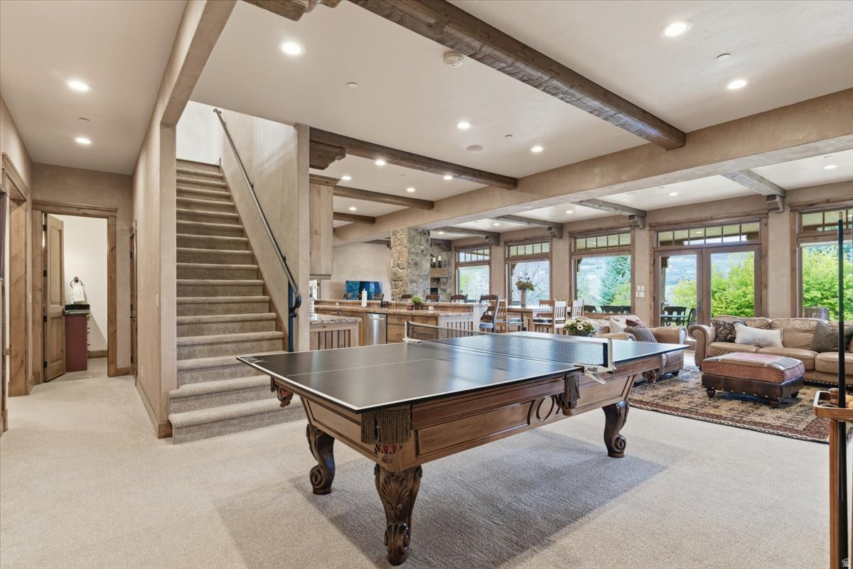 SUMMIT AT SKI LAKE - Residential
