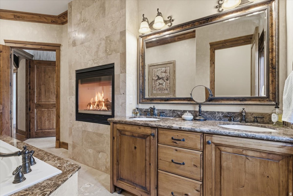 SUMMIT AT SKI LAKE - Residential