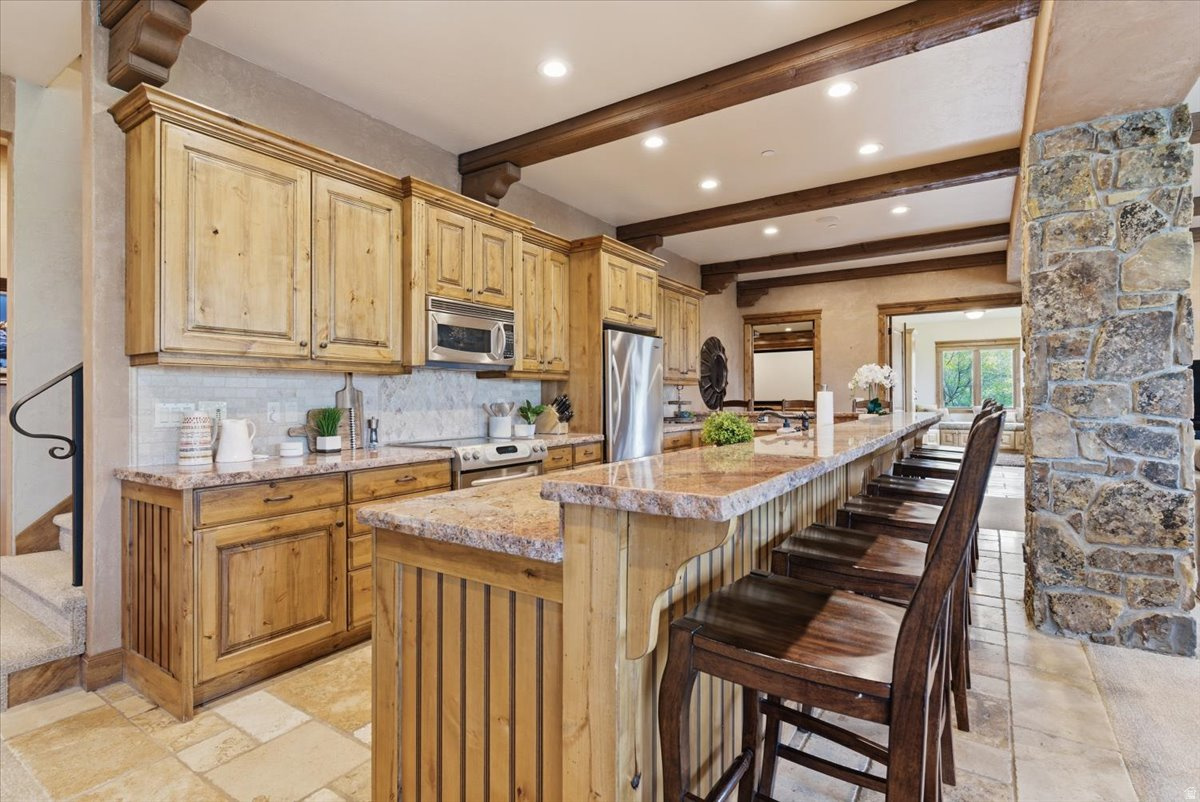 SUMMIT AT SKI LAKE - Residential