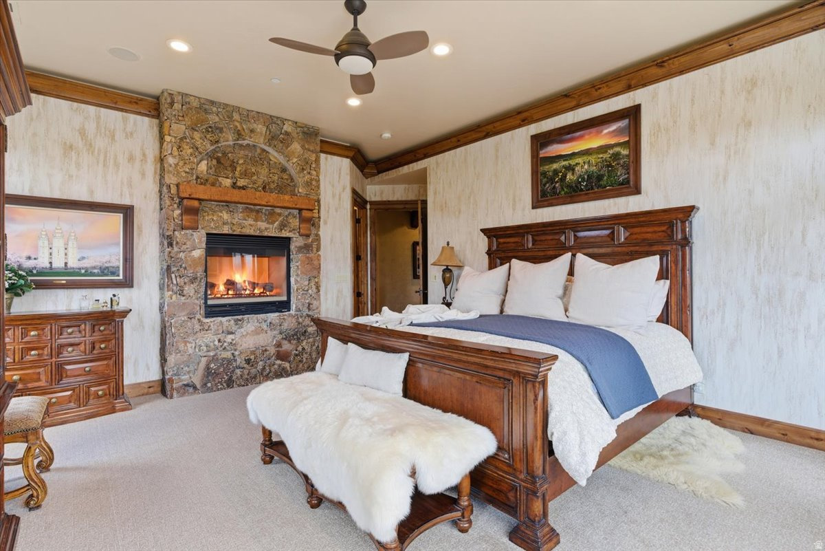 SUMMIT AT SKI LAKE - Residential
