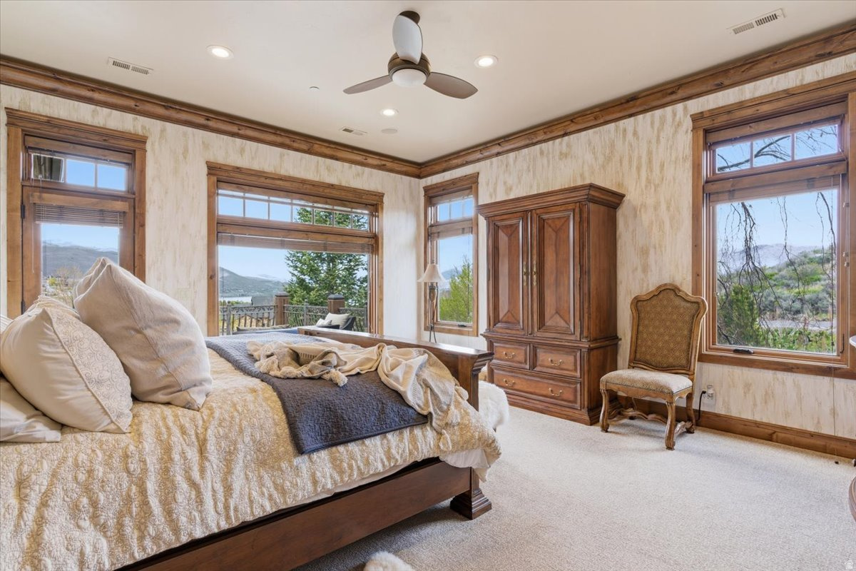 SUMMIT AT SKI LAKE - Residential