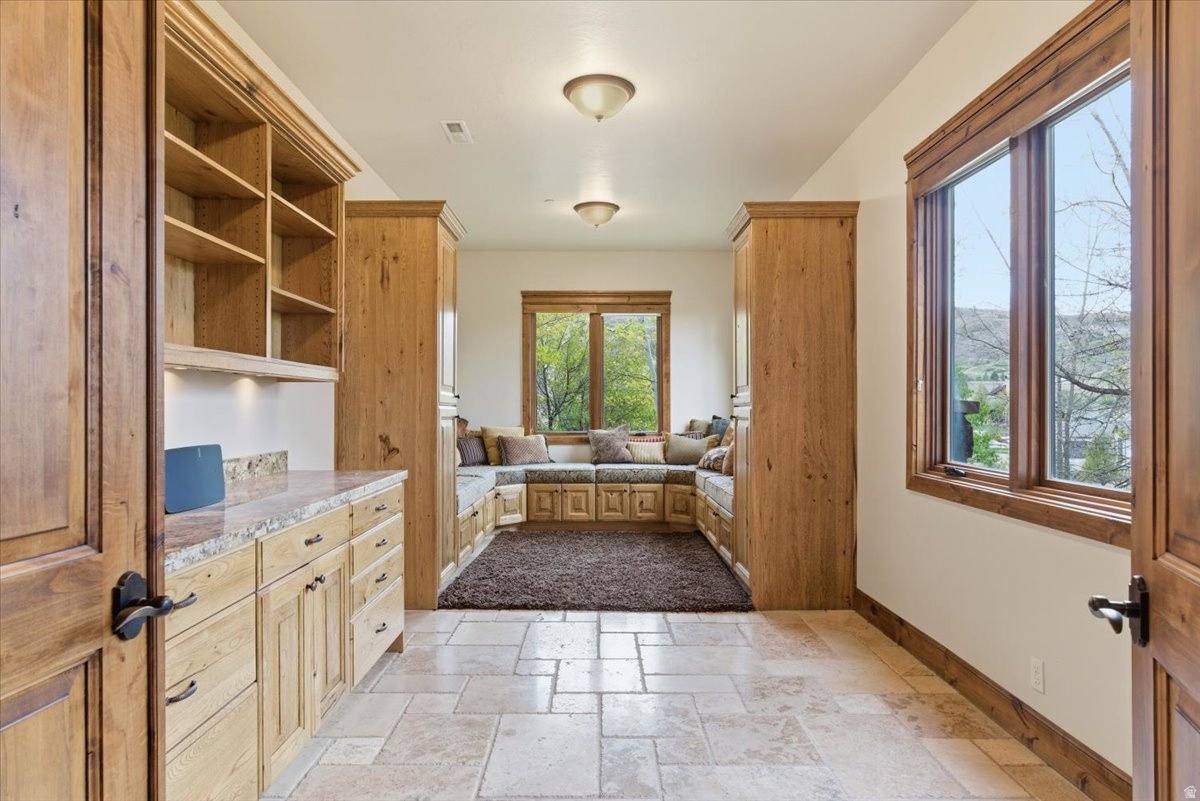SUMMIT AT SKI LAKE - Residential