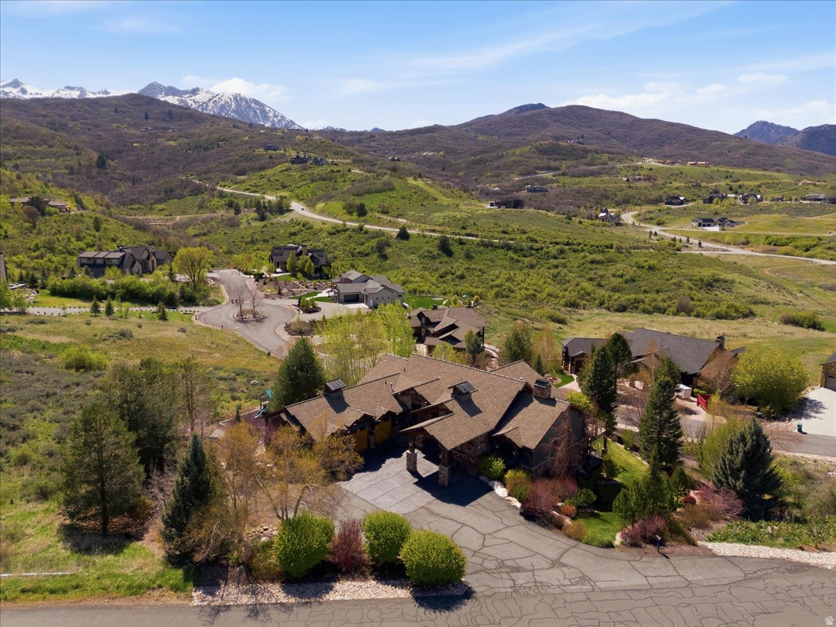 SUMMIT AT SKI LAKE - Residential