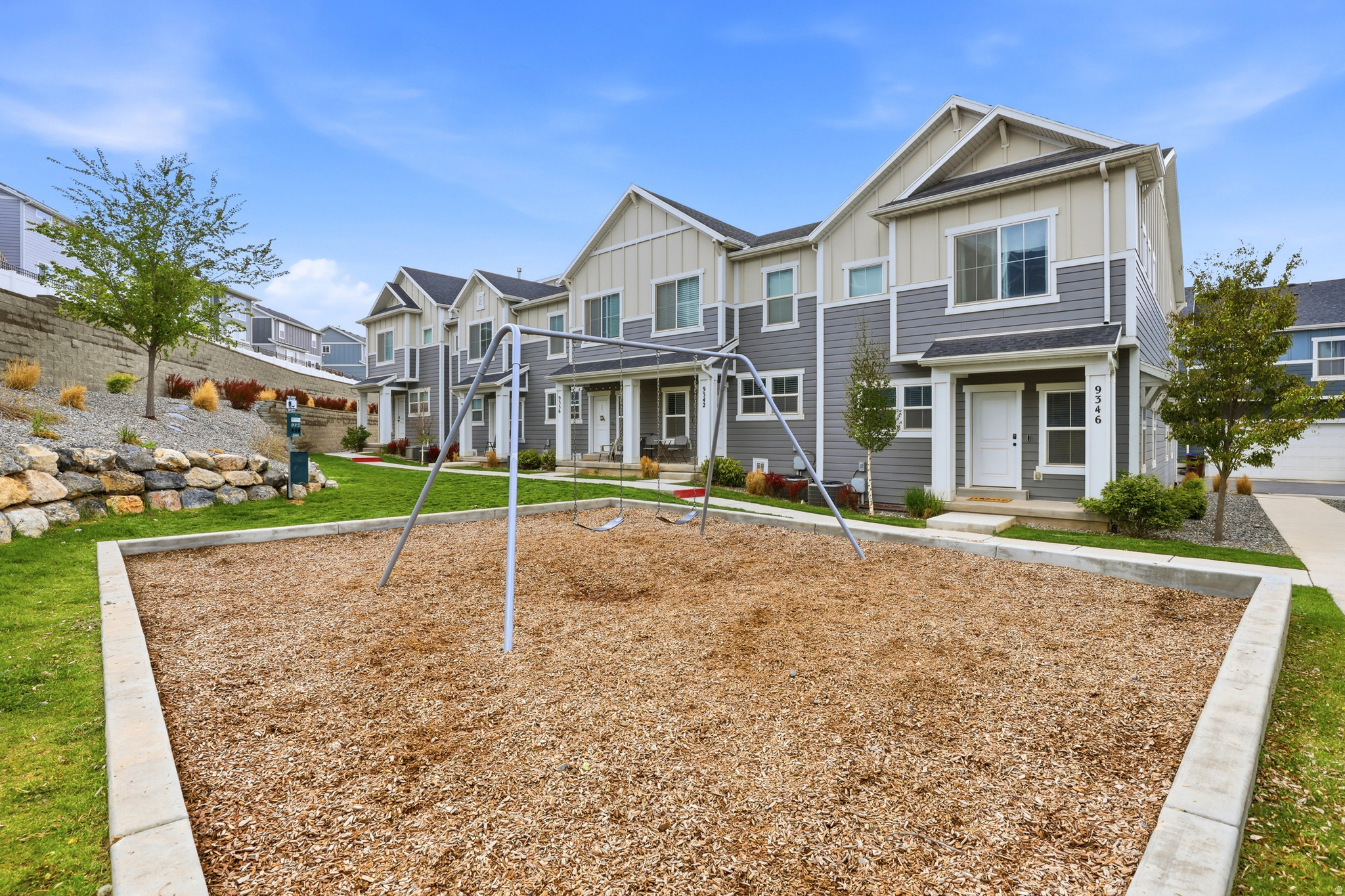 SCENIC MOUNTAIN - Residential