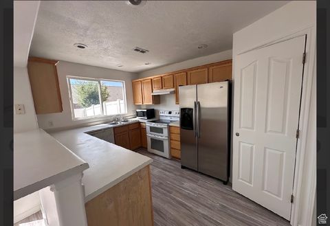 Tiny photo for 1129 W 1390 S, Orem, UT 84058 (MLS # 2118196)