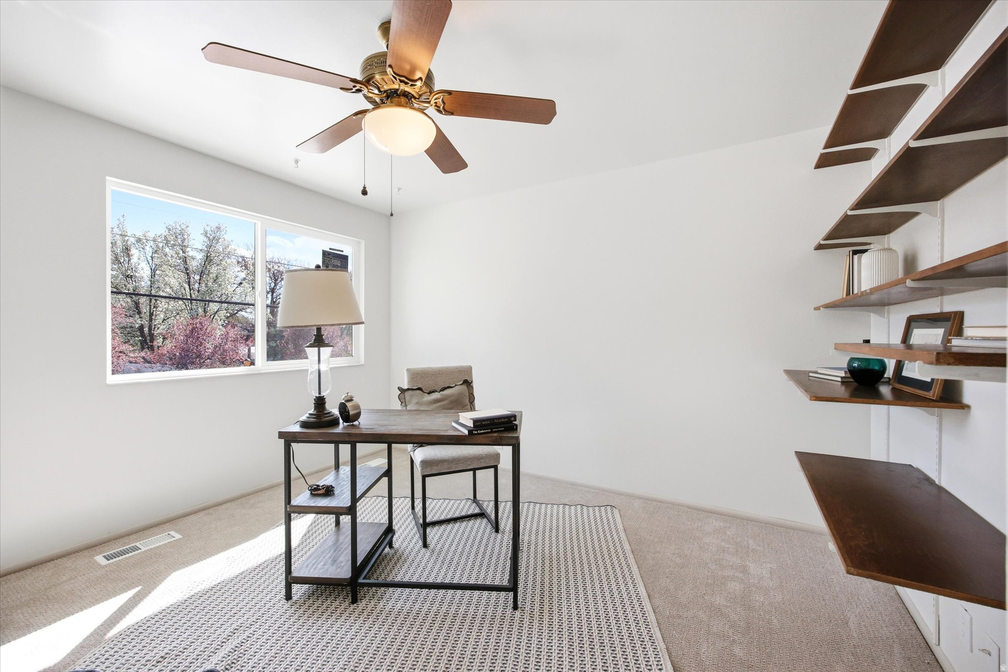 GEORGETOWN SQUARE - Residential