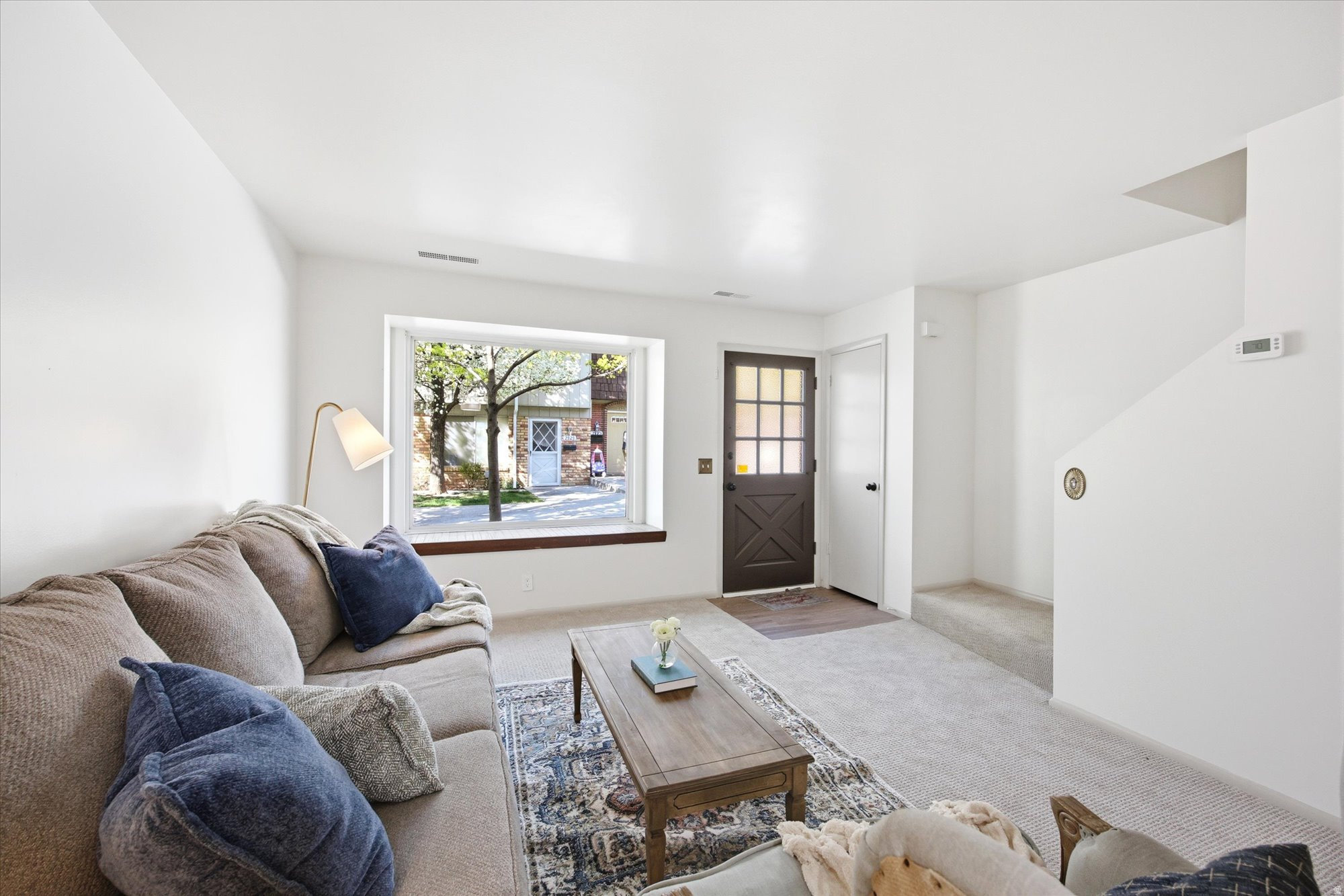 GEORGETOWN SQUARE - Residential