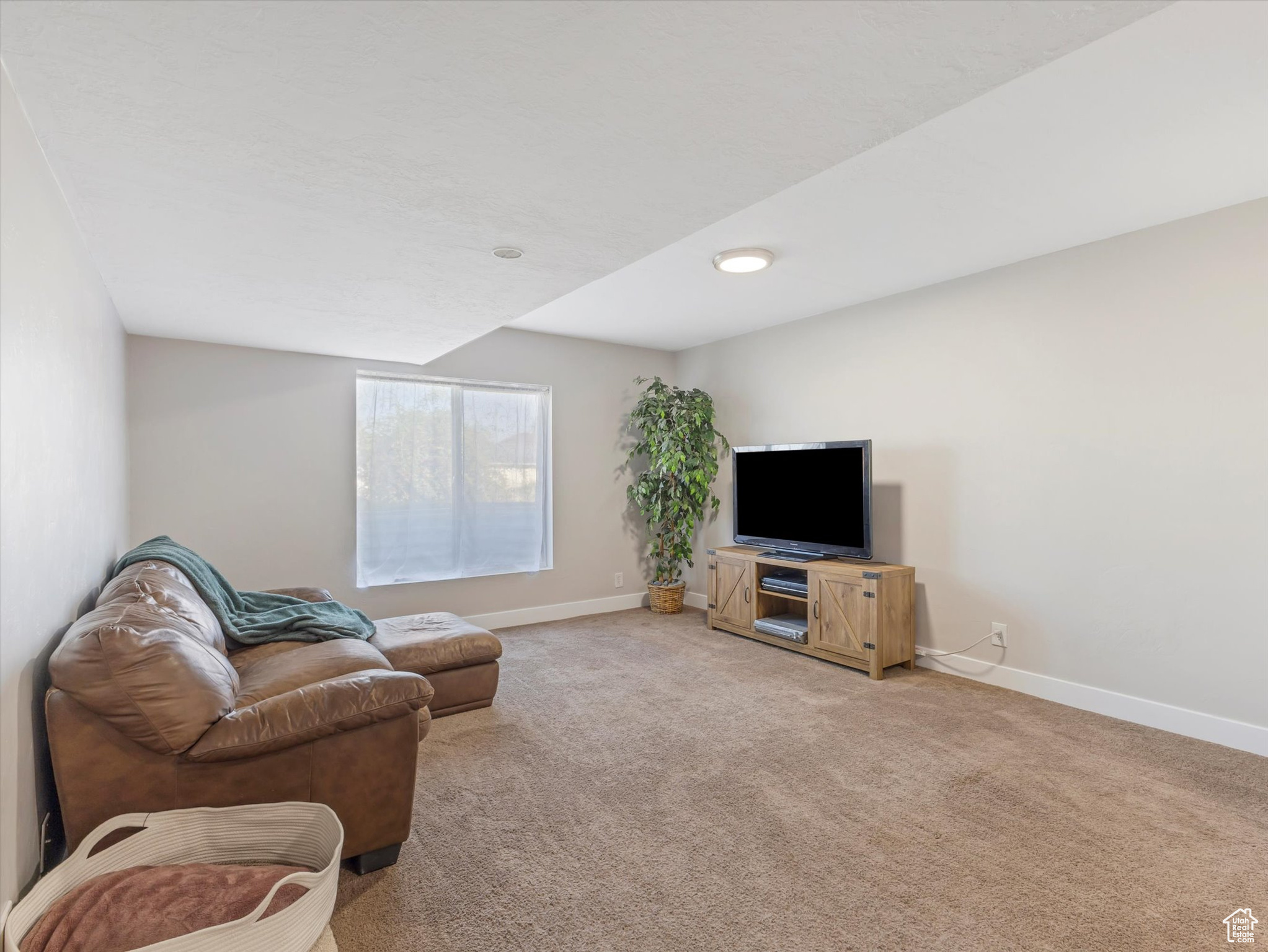 2322 W Mackay Ln, Taylorsville, Utah image 16