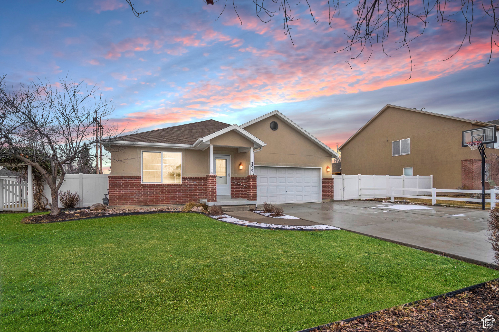 298 Beaumont Dr, Kaysville, Utah image 1