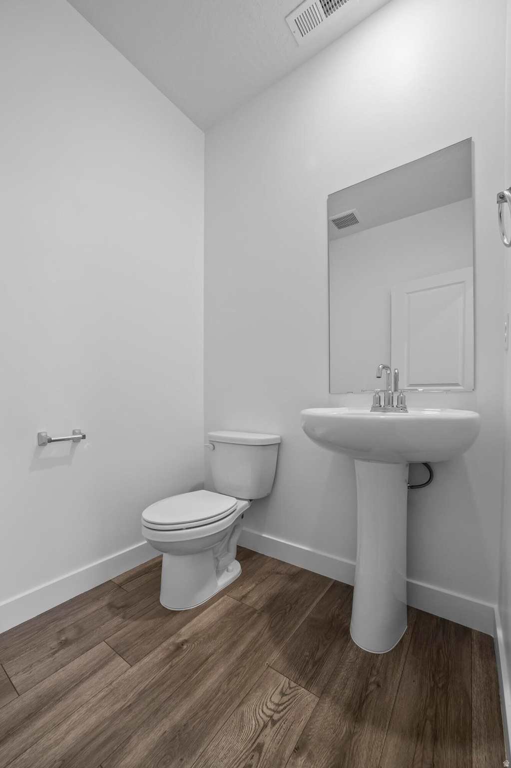 CORRAL HOLLOW AT LONG VALLEY - Residential