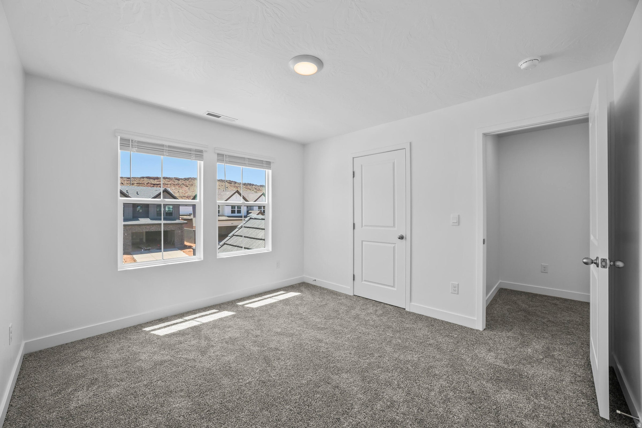 CORRAL HOLLOW AT LONG VALLEY - Residential