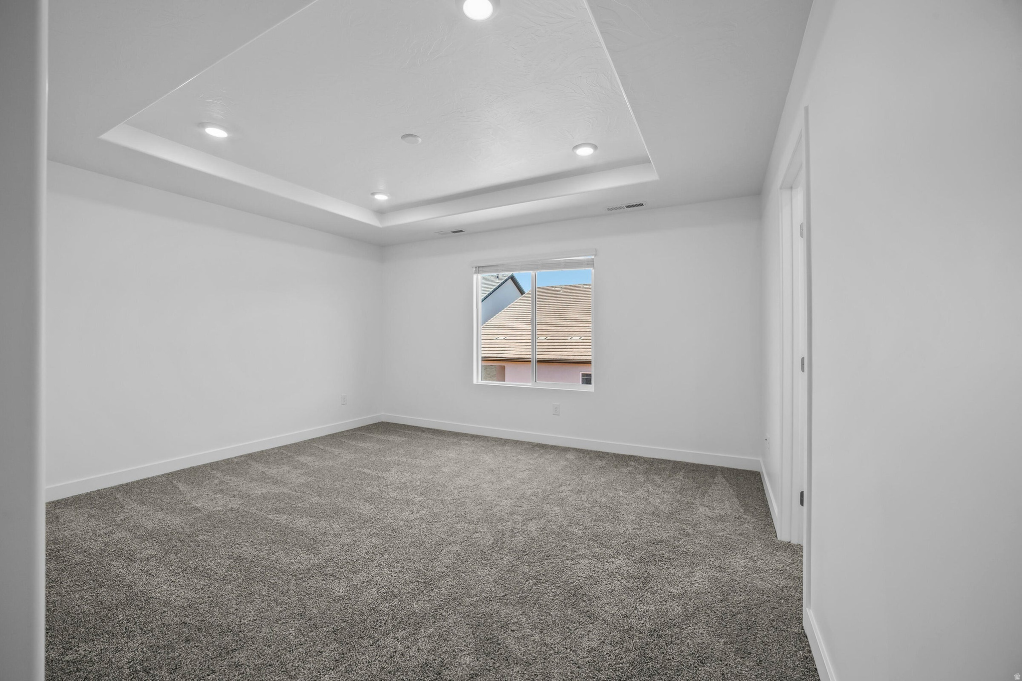 CORRAL HOLLOW AT LONG VALLEY - Residential