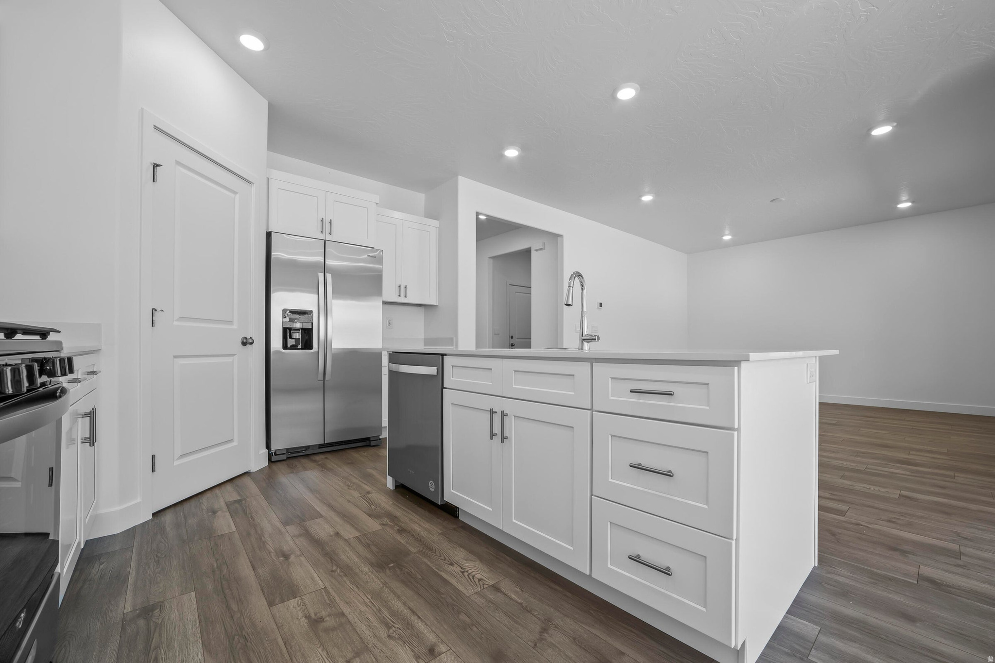 CORRAL HOLLOW AT LONG VALLEY - Residential