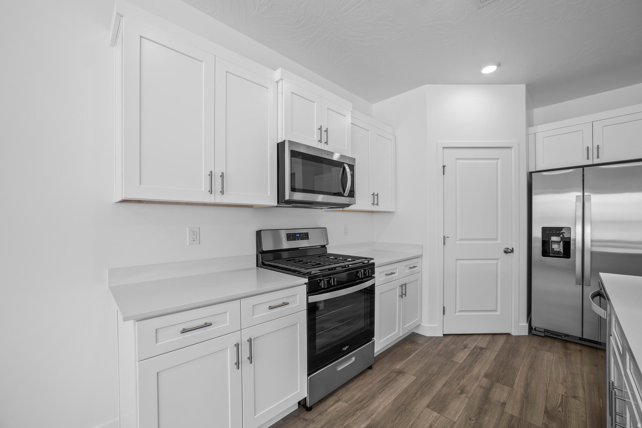 CORRAL HOLLOW AT LONG VALLEY - Residential