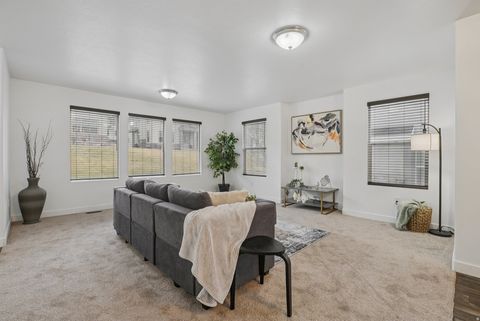 Tiny photo for 5063 W ARETE WAY, Herriman, UT 84096 (MLS # 2129028)
