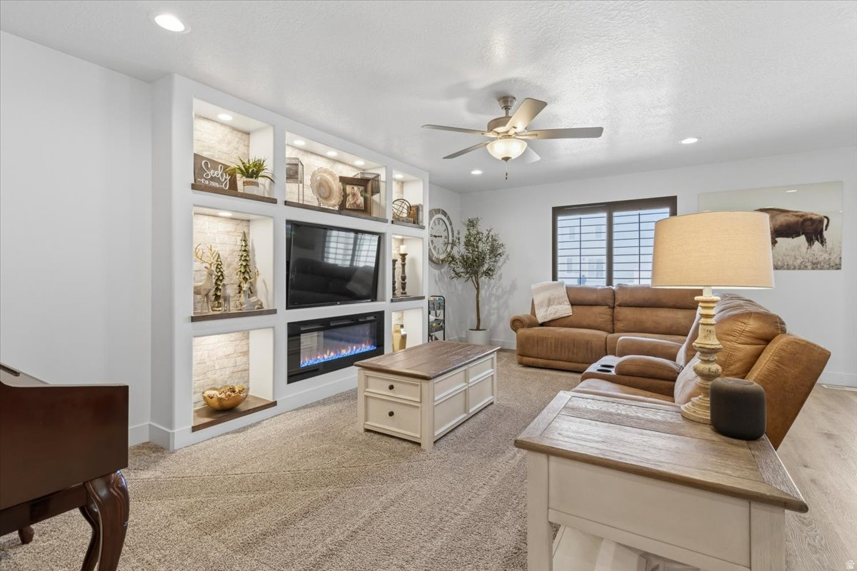 GARDENER VILLIAGE - Residential