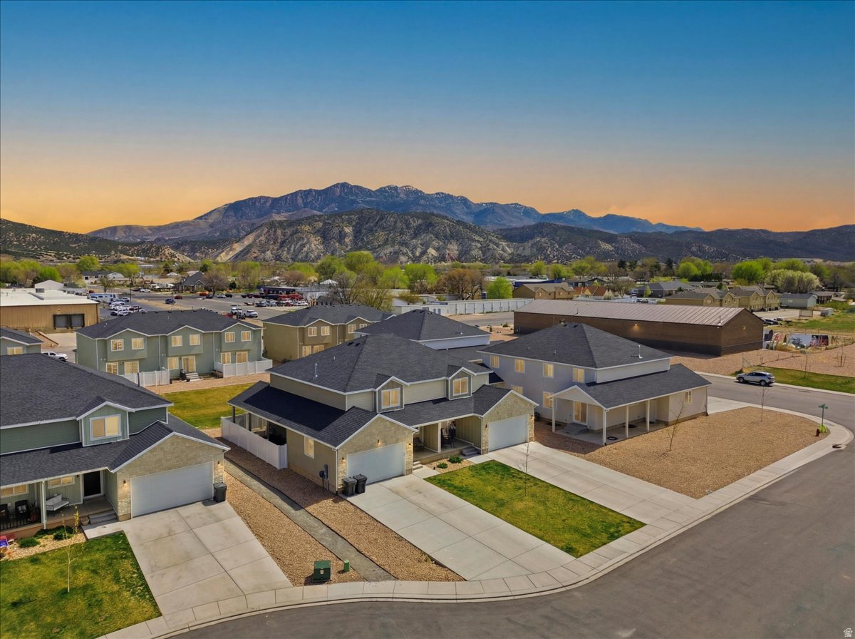 GARDENER VILLIAGE - Residential