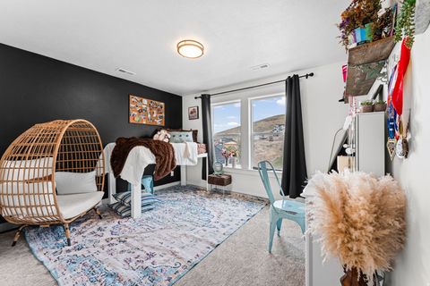 Tiny photo for 14652 S ANNIKA RUN DR W, Herriman, UT 84096 (MLS # 2147473)