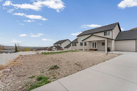 Tiny photo for 14652 S ANNIKA RUN DR W, Herriman, UT 84096 (MLS # 2147473)