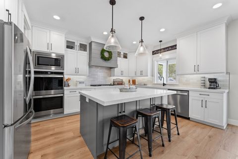 Tiny photo for 14652 S ANNIKA RUN DR W, Herriman, UT 84096 (MLS # 2147473)