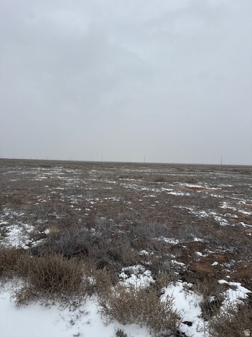 1 acre lot in Sun Valley Estates. This property has a good road and power nearby. If you are looking for a CCR & HOA free property to build or camp on this is your place.