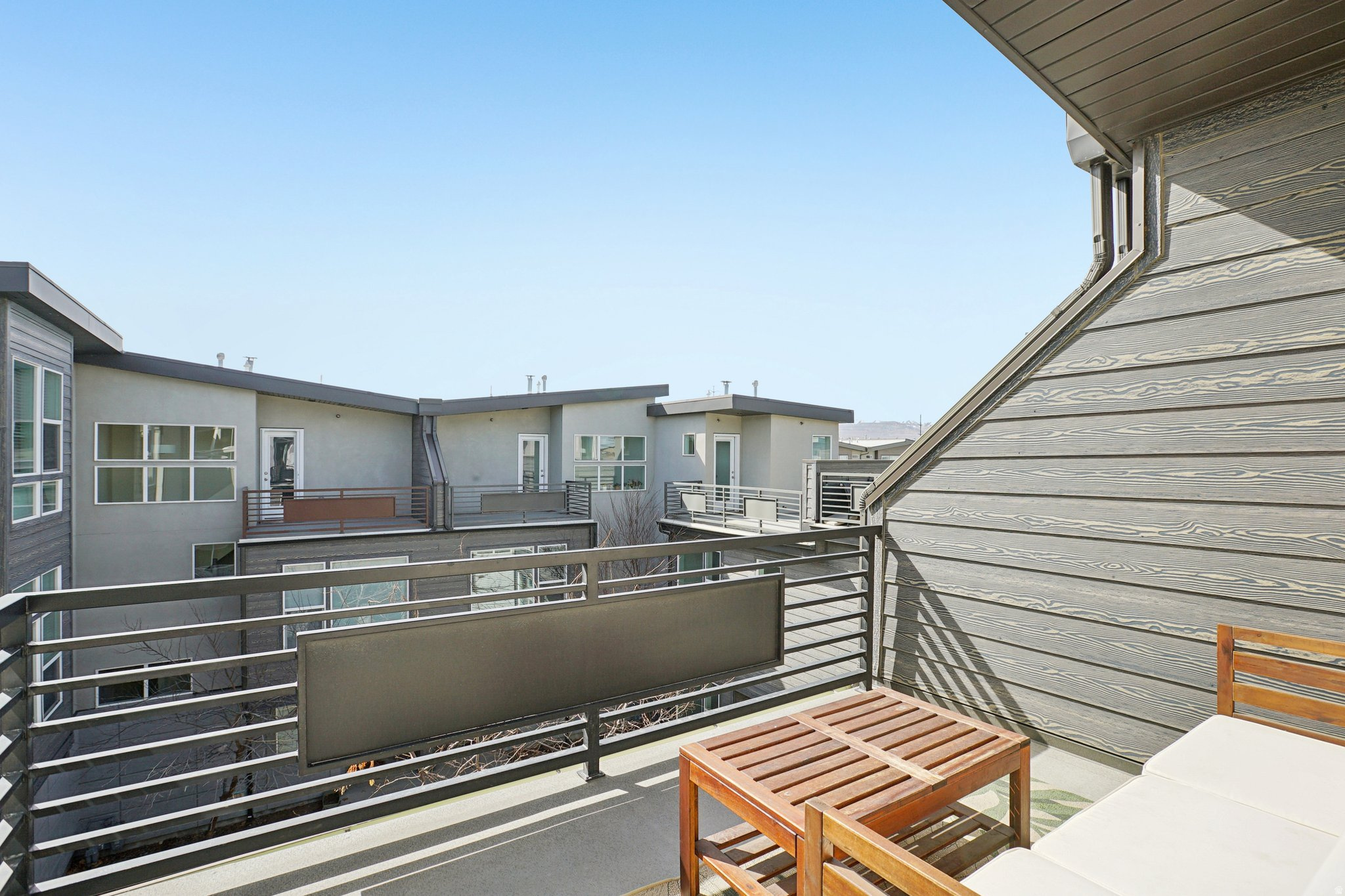 ROOFTOPS @ 78HUNDRED - Residential