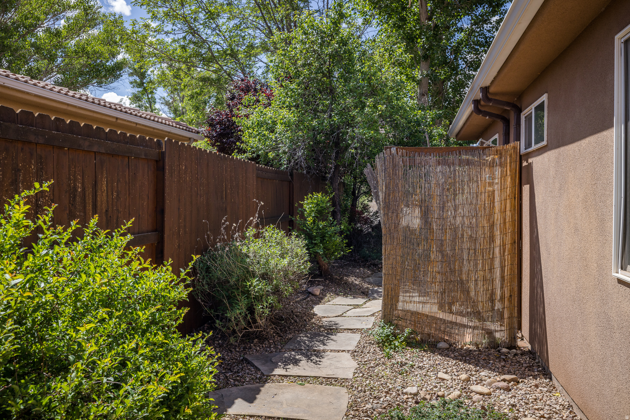 COTTONWOODS AT WILLIAMS WAY - Residential