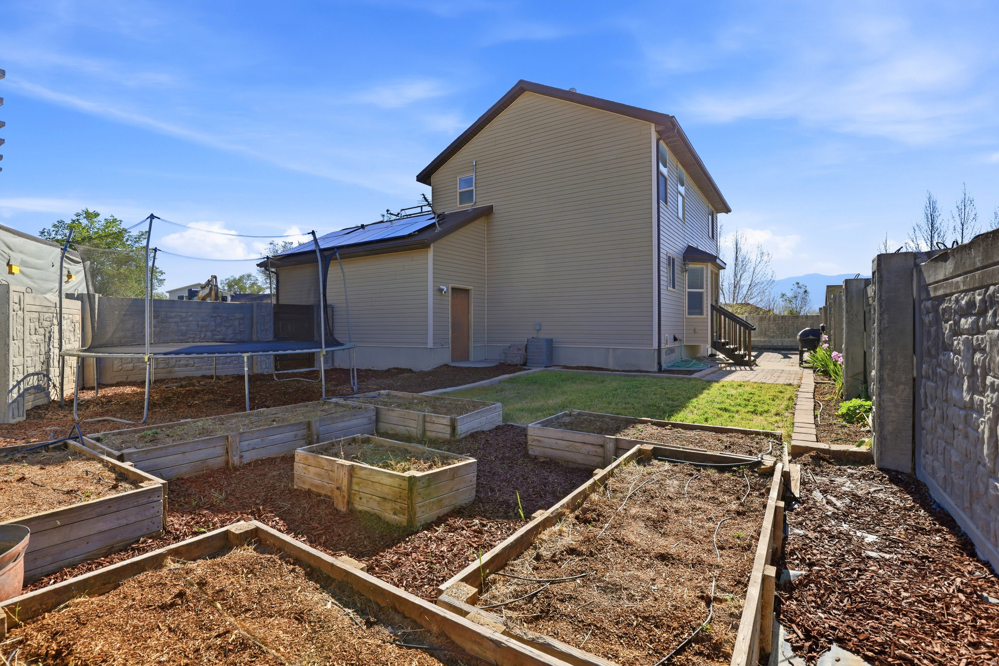 PARK MEADOWS - Residential