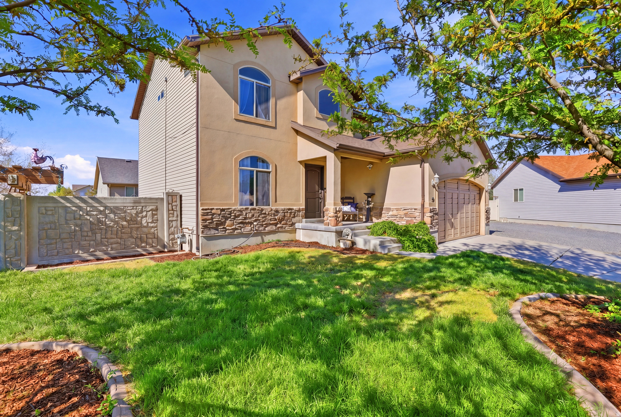 PARK MEADOWS - Residential