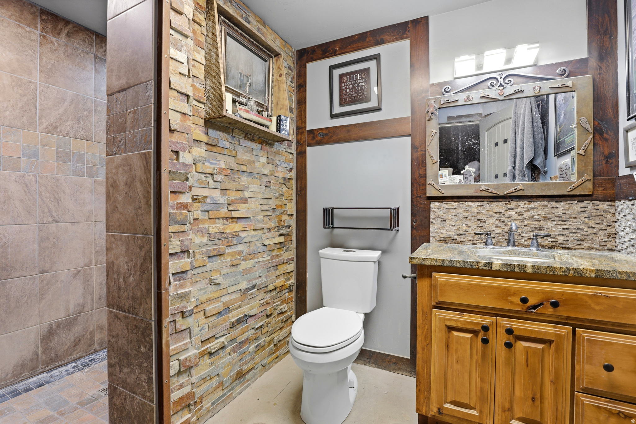 PARK MEADOWS - Residential
