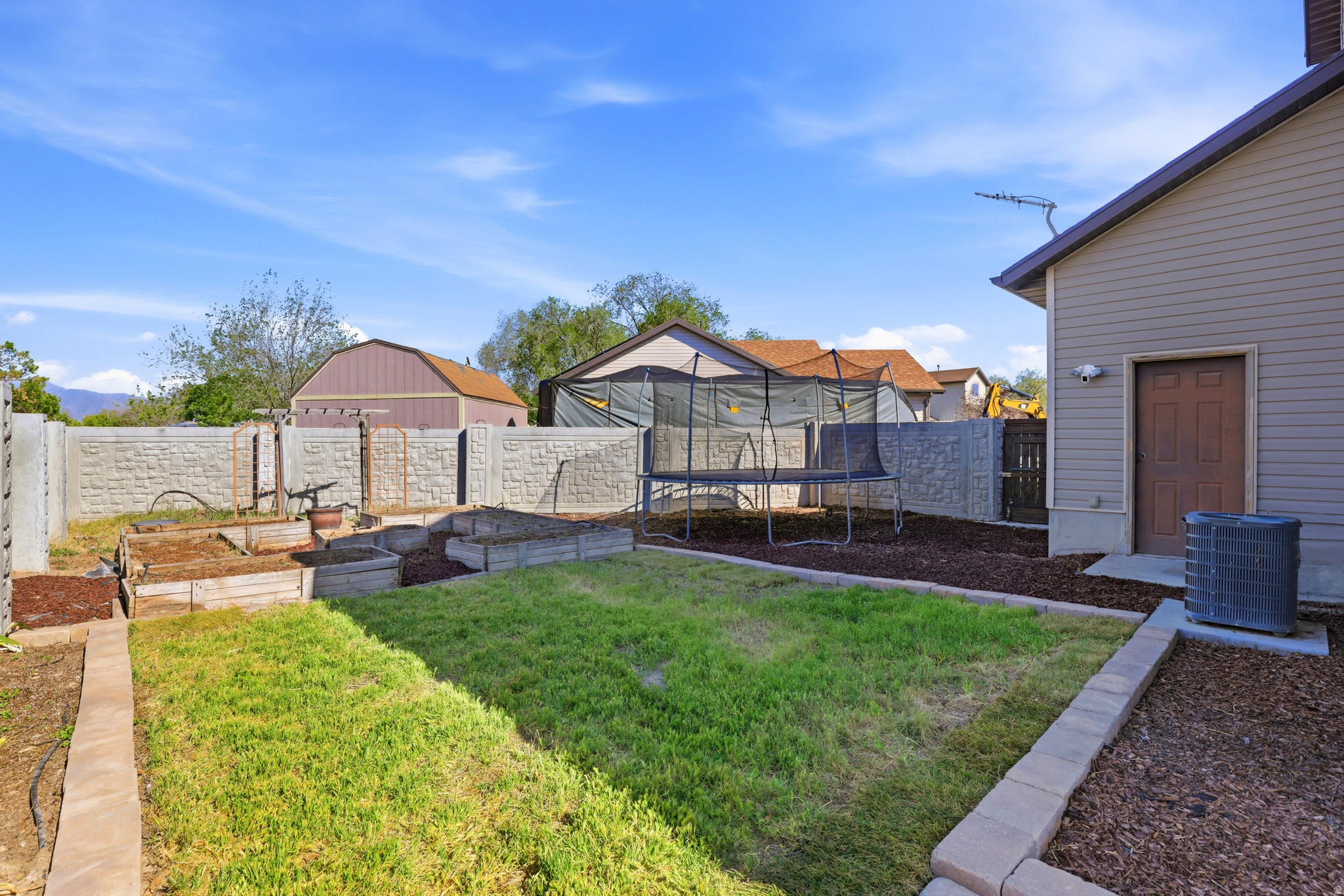 PARK MEADOWS - Residential