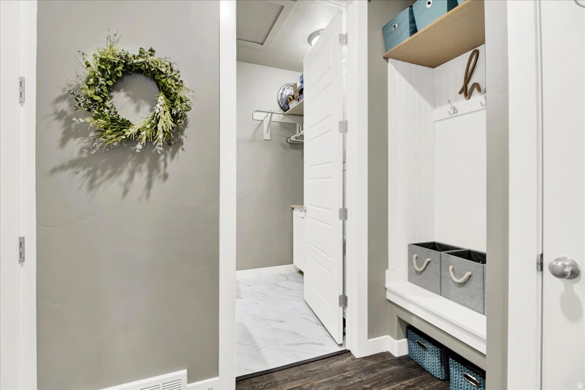 CRANEFIELD CLT 195 - Residential