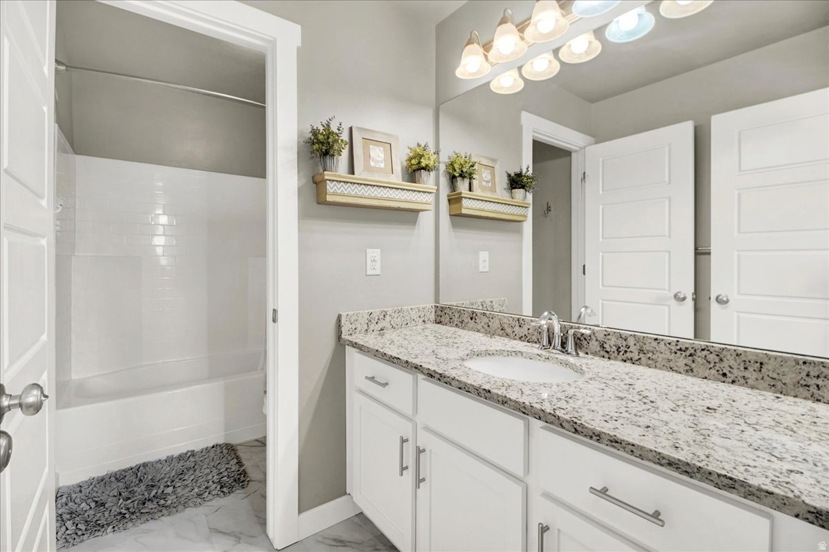 CRANEFIELD CLT 195 - Residential