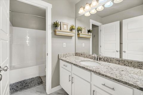 Tiny photo for 2449 N SARUS CRANE DR, Clinton, UT 84015 (MLS # 2148723)