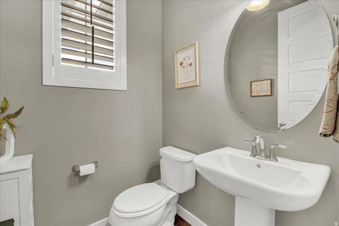 Tiny photo for 2449 N SARUS CRANE DR, Clinton, UT 84015 (MLS # 2148723)