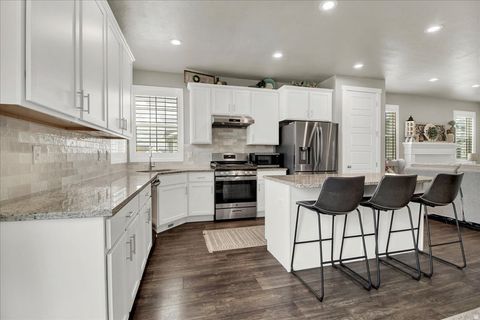 Tiny photo for 2449 N SARUS CRANE DR, Clinton, UT 84015 (MLS # 2148723)