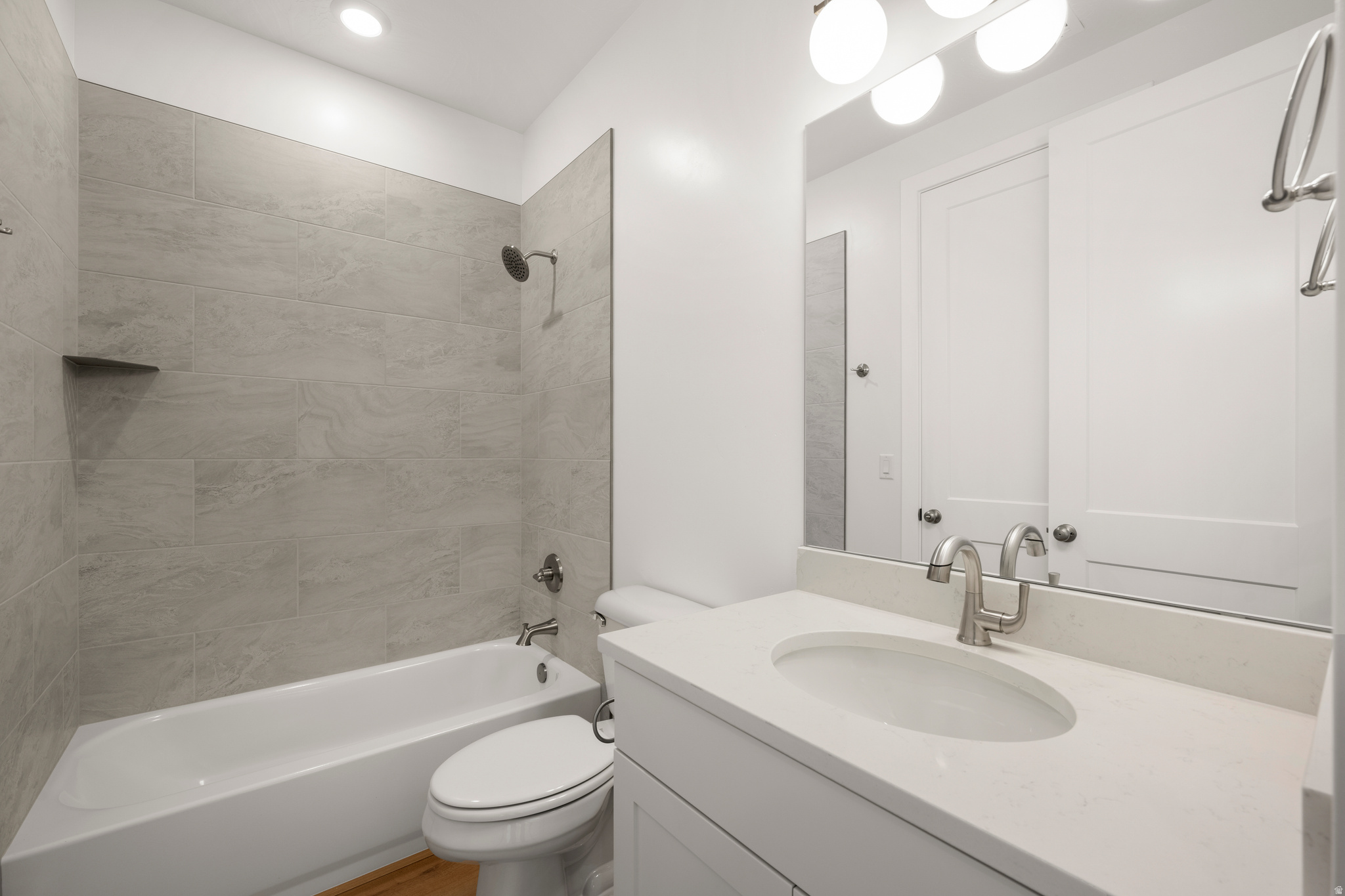 SOLIS AT CORAL CANYON - Residential