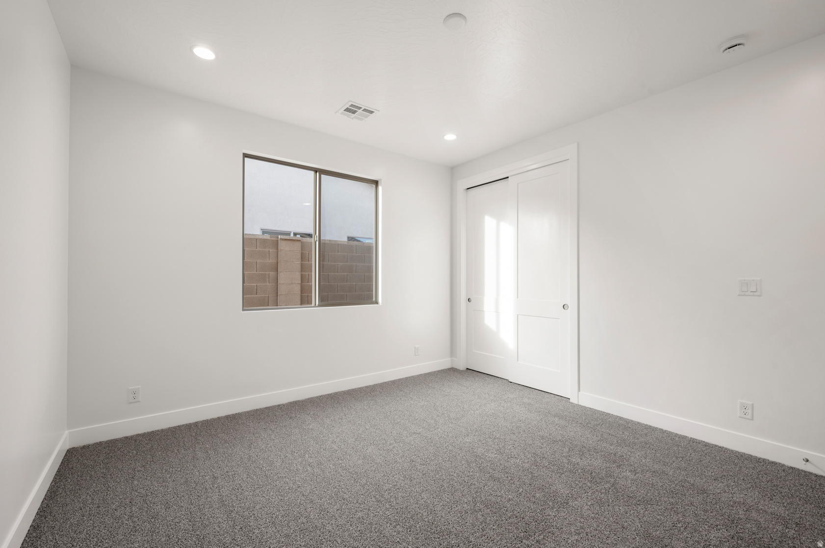 SOLIS AT CORAL CANYON - Residential