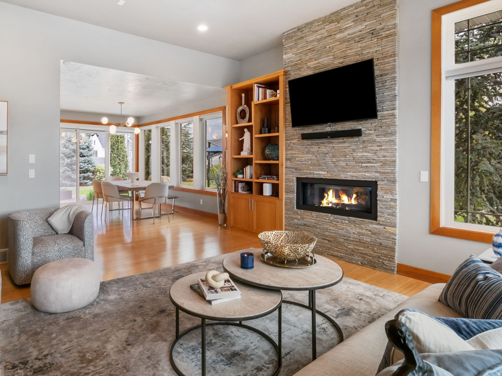 HIGHLAND HEIGHTS - Residential