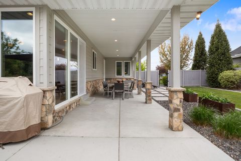 Tiny photo for 6884 W 9530 N, Highland, UT 84003 (MLS # 2153366)