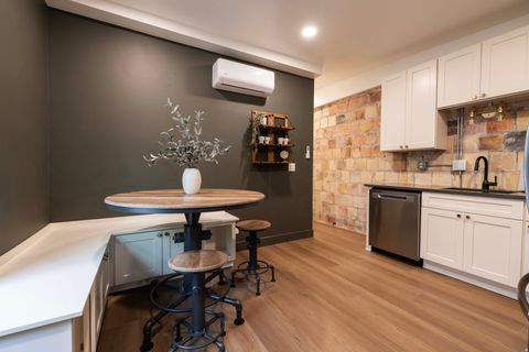 Tiny photo for 937 E 300 S, Salt Lake City, UT 84101 (MLS # 2135108)