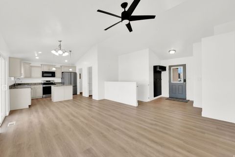 Tiny photo for 1161 E RAVEN WAY, Eagle Mountain, UT 84005 (MLS # 2142070)