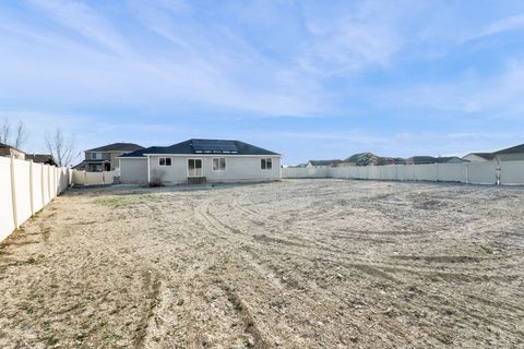 Tiny photo for 1161 E RAVEN WAY, Eagle Mountain, UT 84005 (MLS # 2142070)