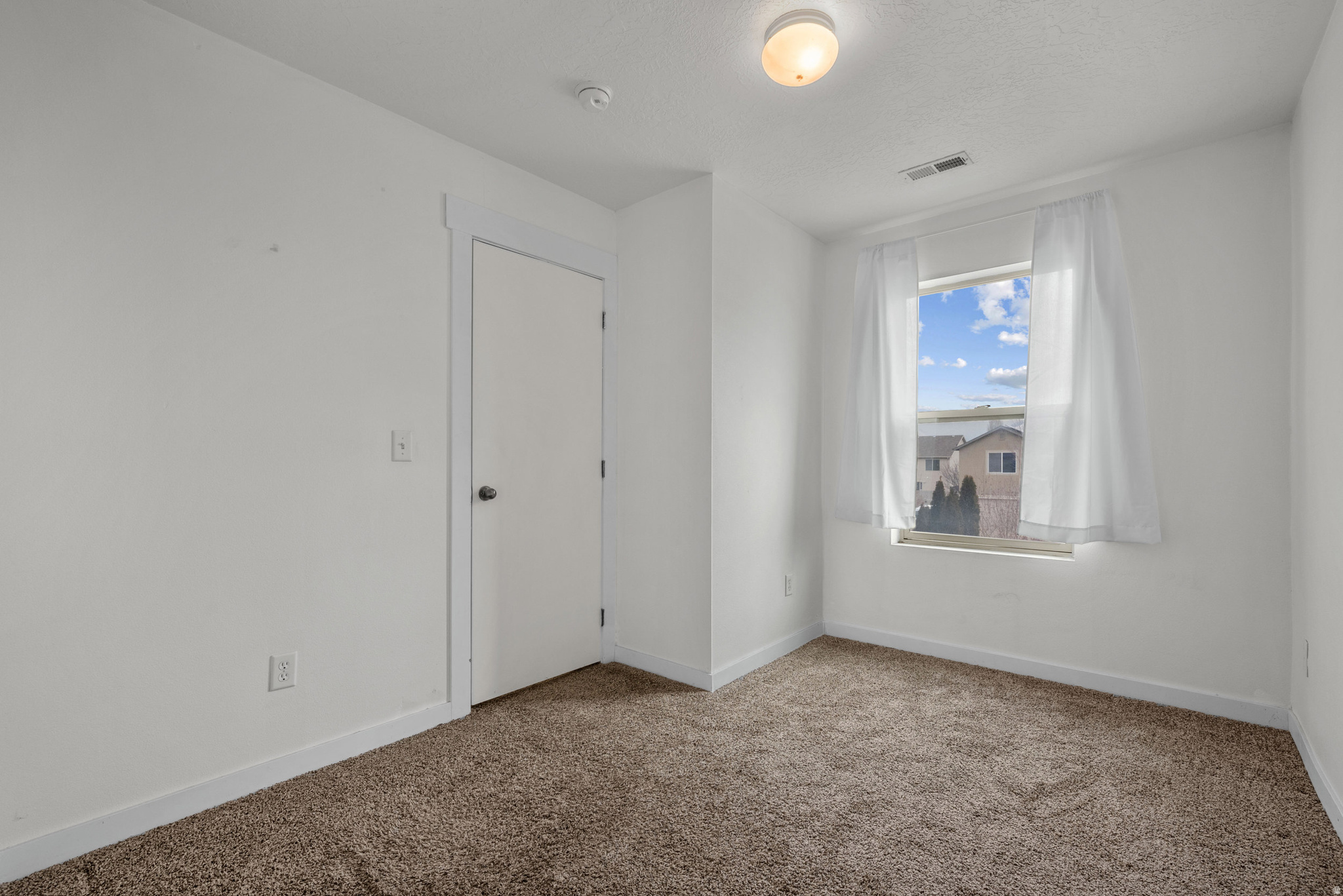 SPANISH FIELDS - Residential